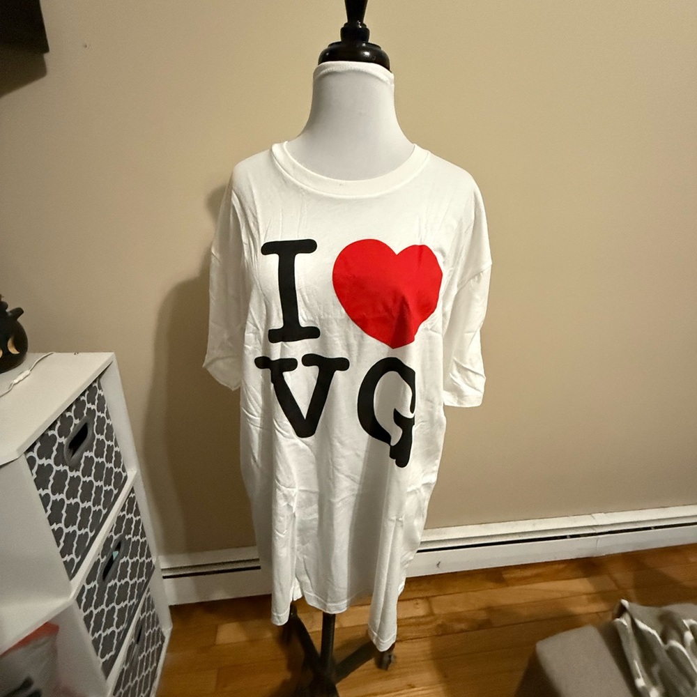 Violent Gentlemen white t shirt - new with tags